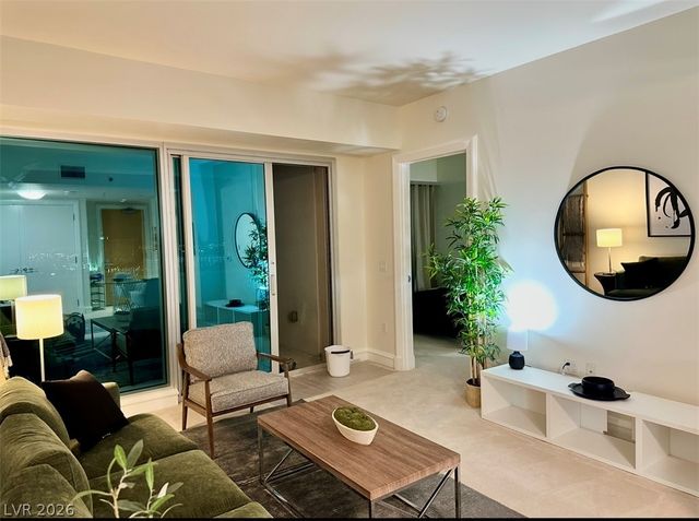 2700 Las Vegas Boulevard 1104, Las Vegas, NV 89109