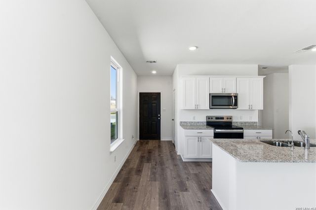 11743 Aneslmo, San Antonio, TX 78254