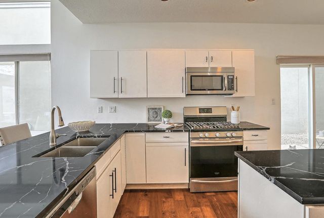 11401 Academy Ridge Road NE, Albuquerque, NM 87111