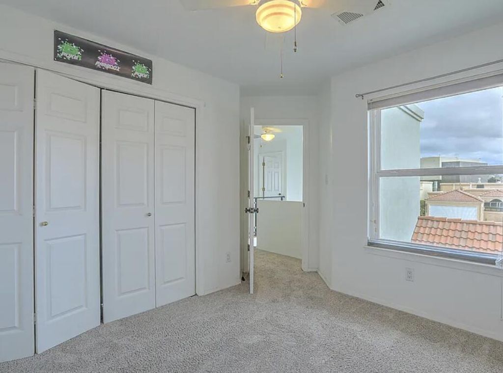 Image 20 of property listing at 11401 Academy Ridge Road NE, Albuquerque, NM 87111