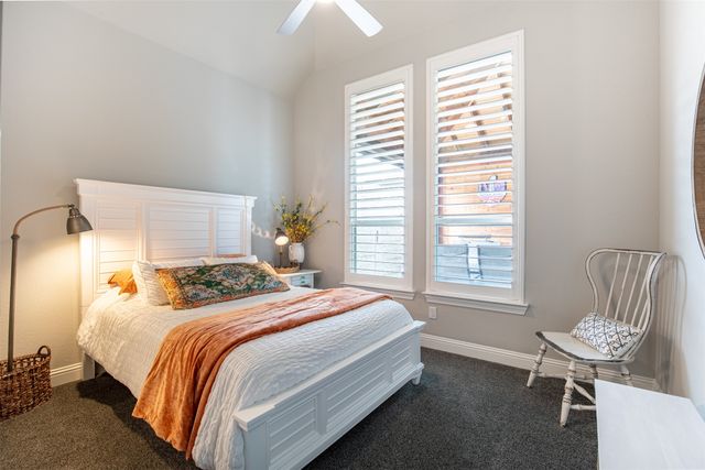 1109 17th Street, Argyle, TX 76226