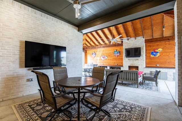 1109 17th Street, Argyle, TX 76226