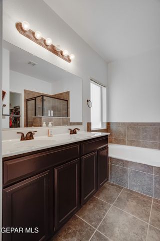 12648 Paseo Rosannie Avenue, El Paso, TX 79928