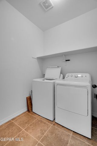 12648 Paseo Rosannie Avenue, El Paso, TX 79928