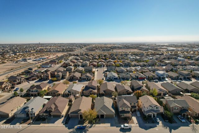 12648 Paseo Rosannie Avenue, El Paso, TX 79928