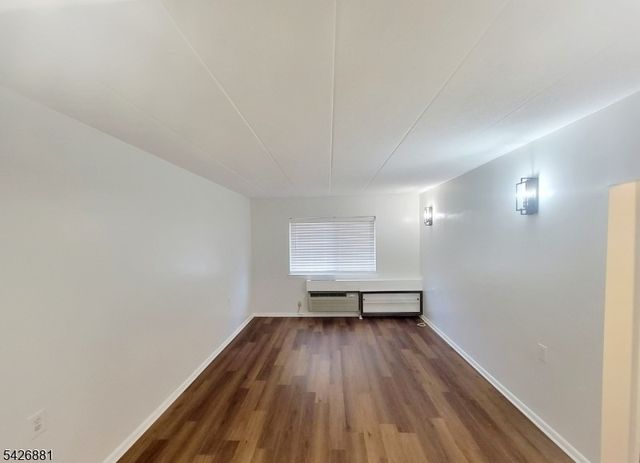 255 Tucker Ave, Union Twp., NJ 07083