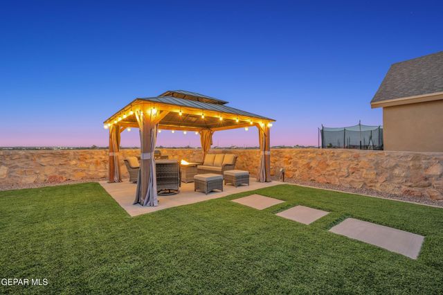 11344 Santa Barbara Drive, Socorro, TX 79927