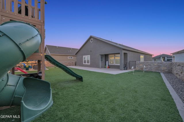 11344 Santa Barbara Drive, Socorro, TX 79927