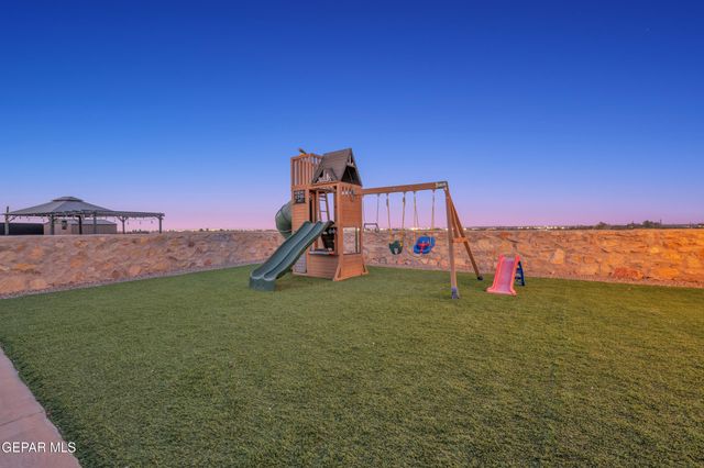 11344 Santa Barbara Drive, Socorro, TX 79927