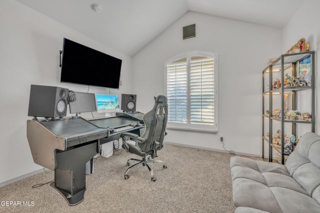 11344 Santa Barbara Drive, Socorro, TX 79927