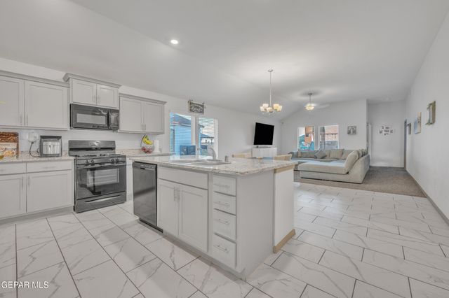 11344 Santa Barbara Drive, Socorro, TX 79927