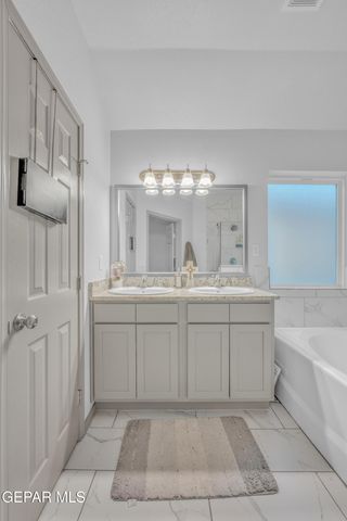 11344 Santa Barbara Drive, Socorro, TX 79927