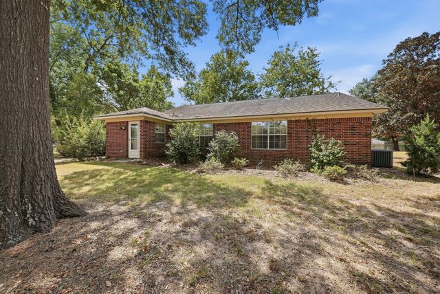 37728 Little Thorn Lane, Magnolia, TX 77354