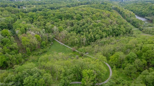 102 Mynster Lane, Richmond, OH 43944
