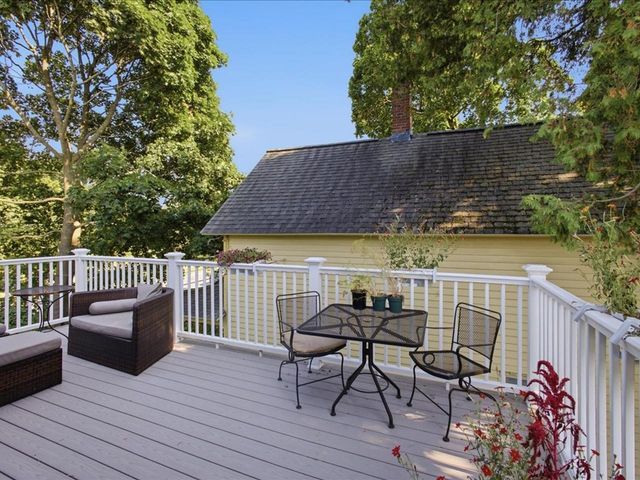 245 Loomis Street, Burlington, VT 05401