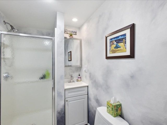 245 Loomis Street, Burlington, VT 05401