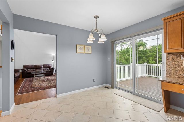 2385 Clarjon Drive, Ballwin, MO 63021