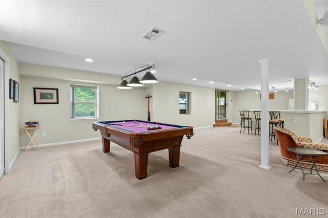 2385 Clarjon Drive, Ballwin, MO 63021