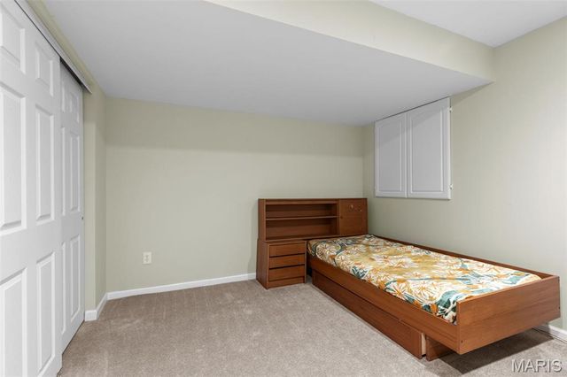 2385 Clarjon Drive, Ballwin, MO 63021