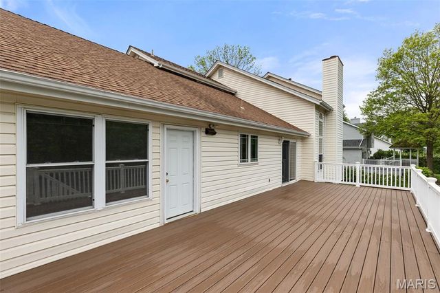2385 Clarjon Drive, Ballwin, MO 63021