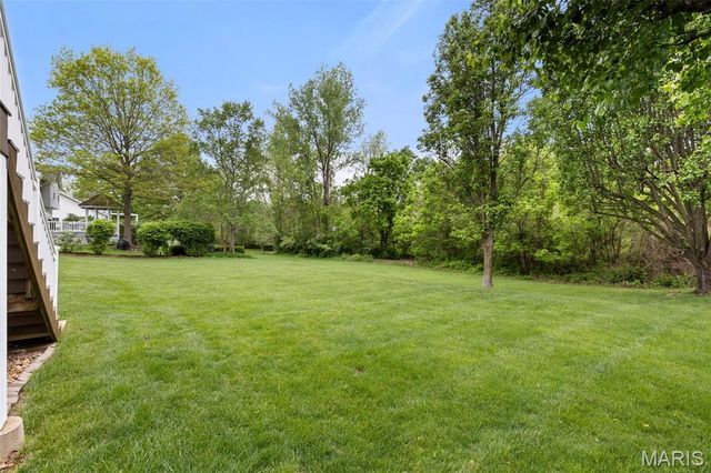 2385 Clarjon Drive, Ballwin, MO 63021