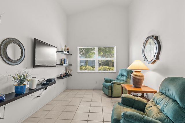 410 NW Tuscany Court, Port St Lucie, FL 34986