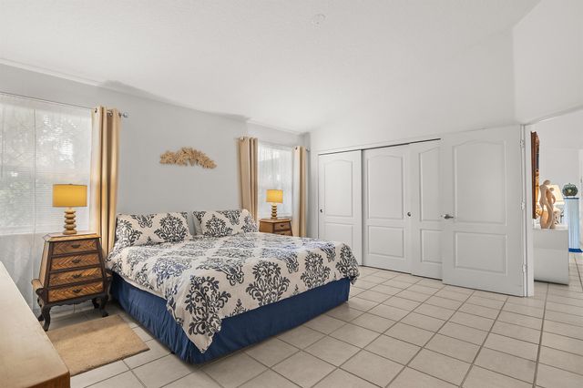 410 NW Tuscany Court, Port St Lucie, FL 34986