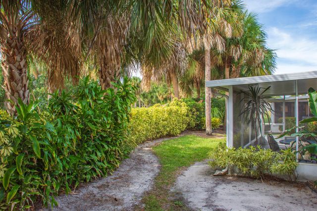 410 NW Tuscany Court, Port St Lucie, FL 34986