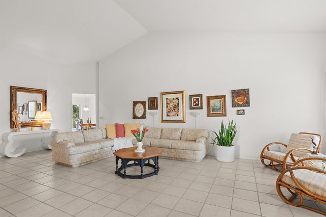 410 NW Tuscany Court, Port St Lucie, FL 34986