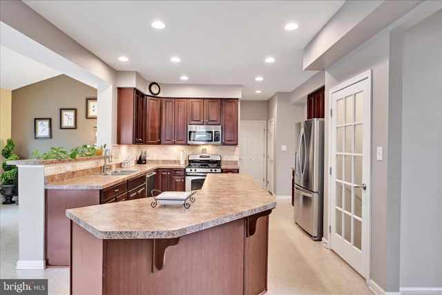 1134 S SANATOGA RD, Pottstown, PA 19465