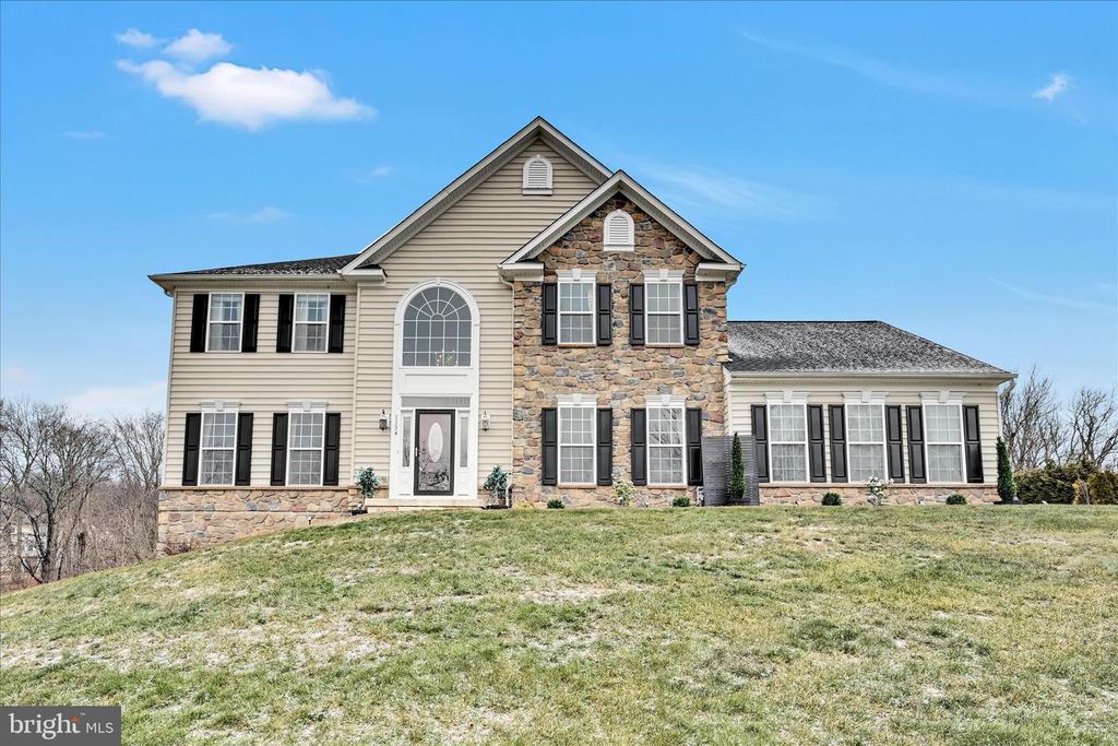 1134 S SANATOGA RD, Pottstown, PA 19465