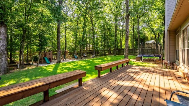 20 Chatel Drive, Little Rock, AR 72223
