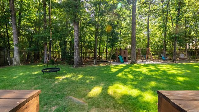 20 Chatel Drive, Little Rock, AR 72223