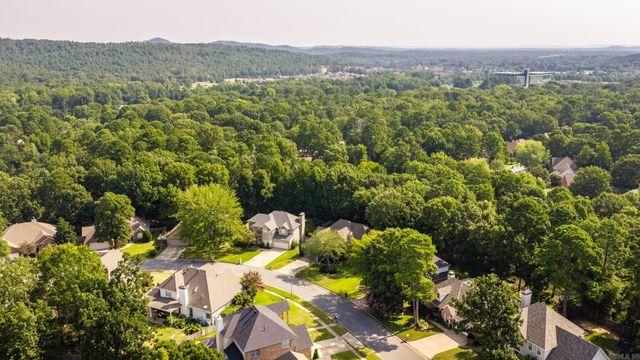 20 Chatel Drive, Little Rock, AR 72223