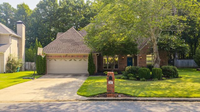 20 Chatel Drive, Little Rock, AR 72223