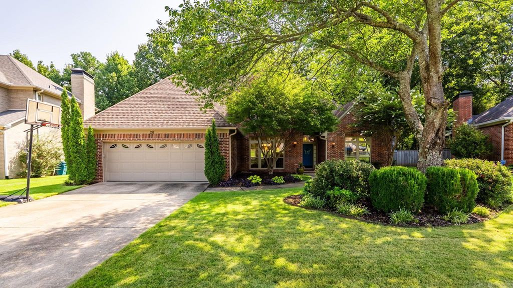 20 Chatel Drive, Little Rock, AR 72223