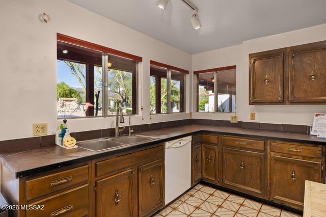 3930 N Old Sabino Canyon Road, Tucson, AZ 85750