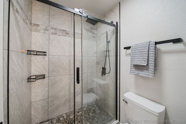 24465 S Orange Cove, Claremore, OK 74019