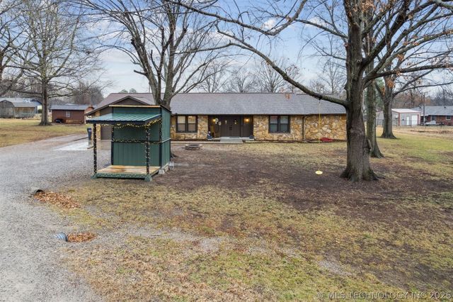 24465 S Orange Cove, Claremore, OK 74019