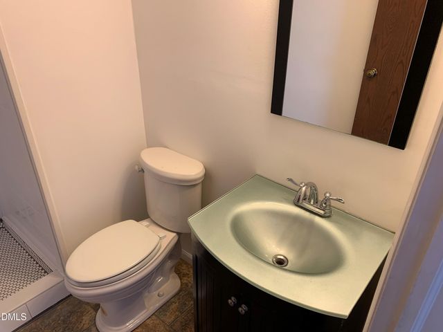 2600 Courier Court, Raleigh, NC 27603