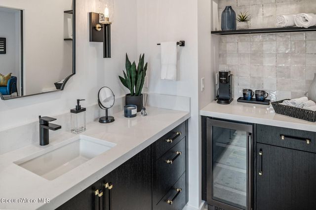 17056 S LAZURITE DR, Coeur D'alene, ID 83814
