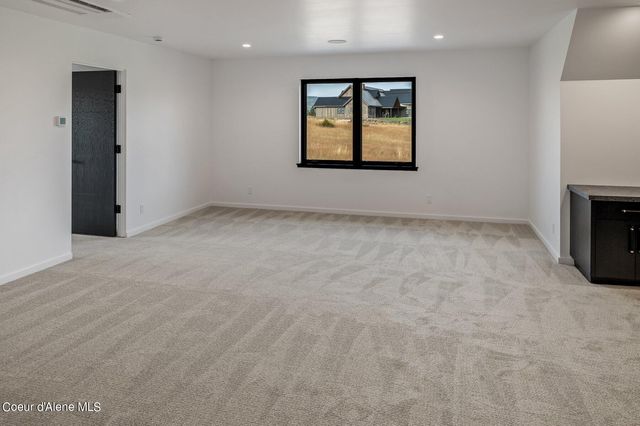 17056 S LAZURITE DR, Coeur D'alene, ID 83814