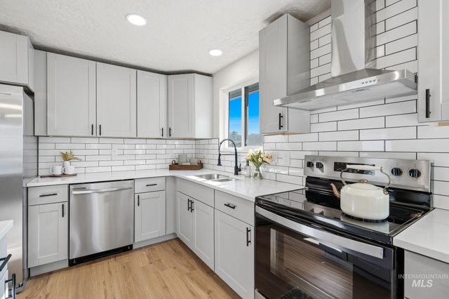 1990 W Panama St, Boise, ID 83705