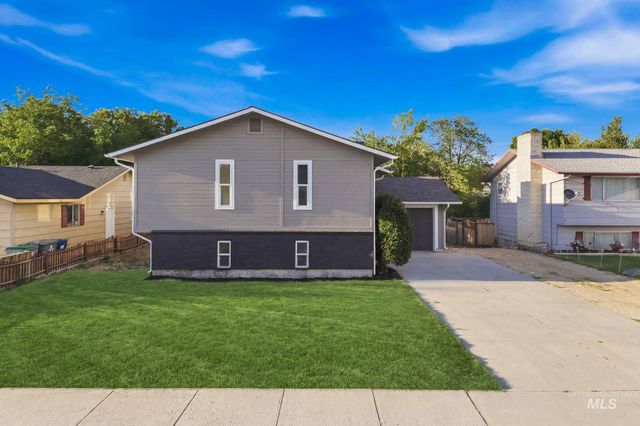 1990 W Panama St, Boise, ID 83705