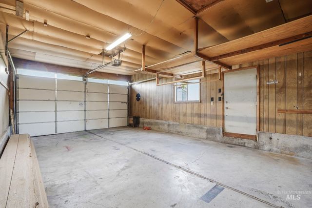 1990 W Panama St, Boise, ID 83705