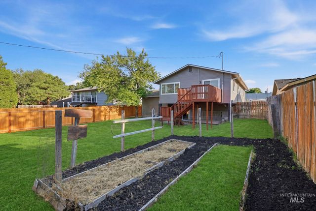 1990 W Panama St, Boise, ID 83705
