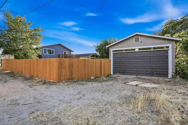 1990 W Panama St, Boise, ID 83705