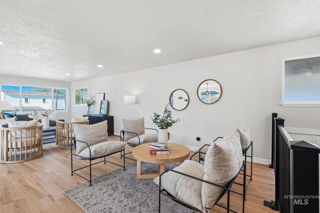 1990 W Panama St, Boise, ID 83705