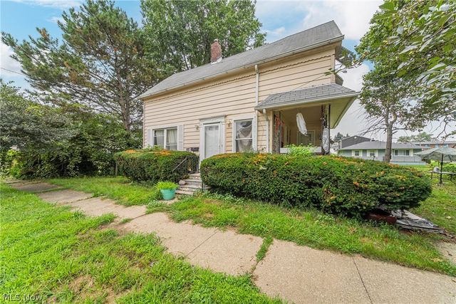 1223 Delos Street, Akron, OH 44306