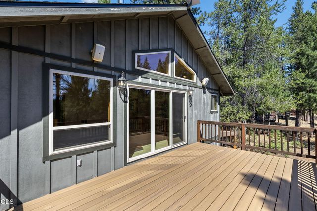 15150 Yellow Pine Loop, Bend, OR 97707
